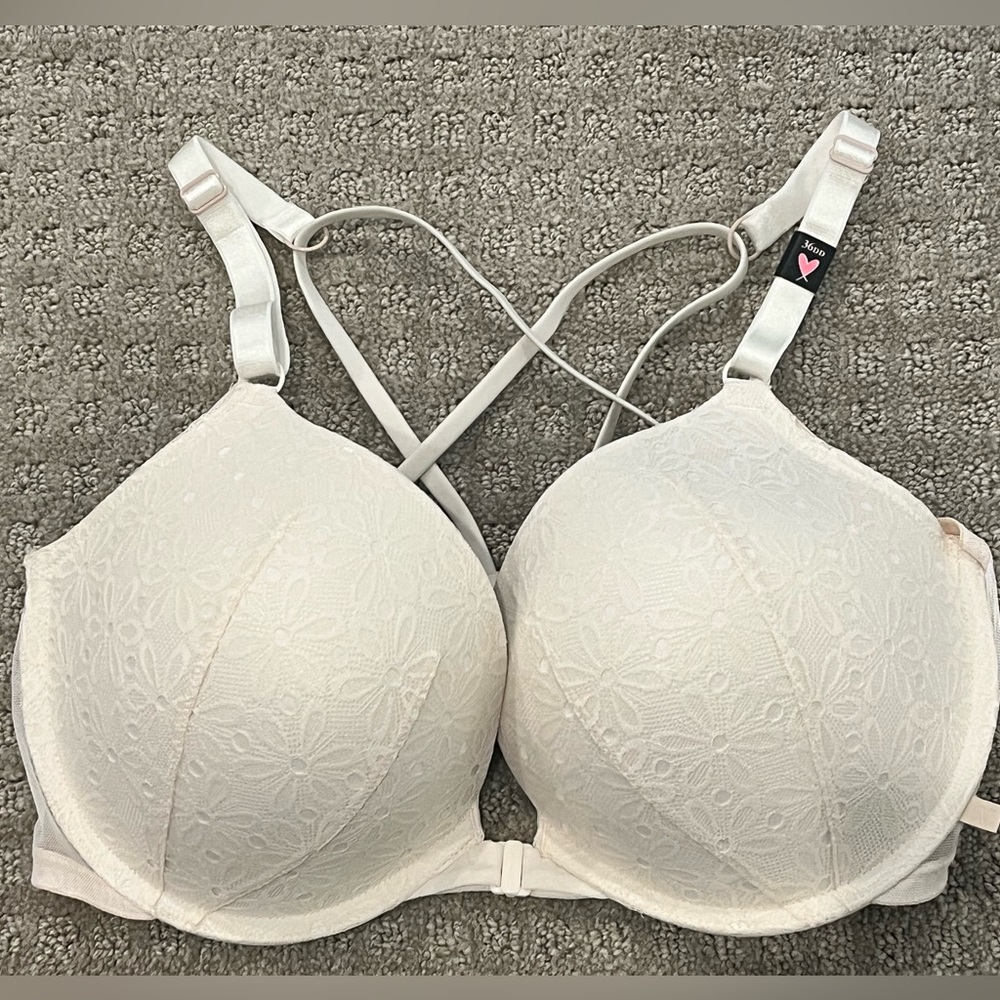 Victorias Secret Push-up Bra NWT